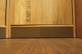 Шкаф для белья «Пилигрим» (Дуб Каньон светлый, Фон серый) в Саргатском - sargatskoe.katalogmebeli.com | фото 7